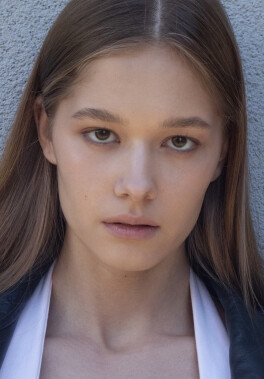 /models/Julia Timofeeva/IMG_5074g6 2.jpg